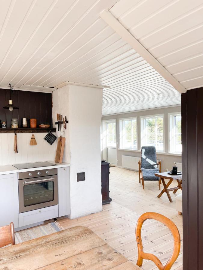 Lovely, Bright Apartment Overlooking Nature Fiskebäckskil Exterior foto